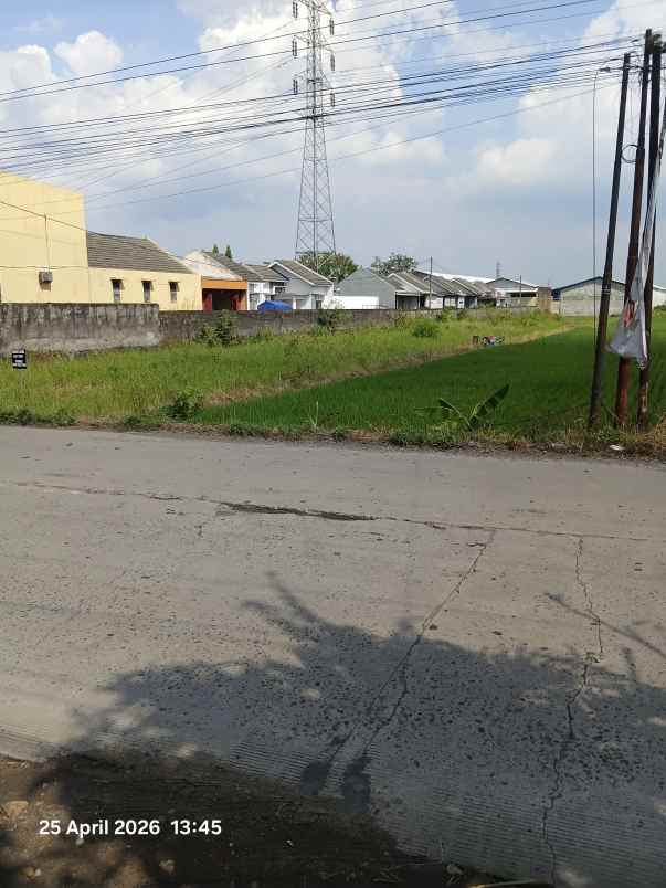 tanah zona gudang kartasura