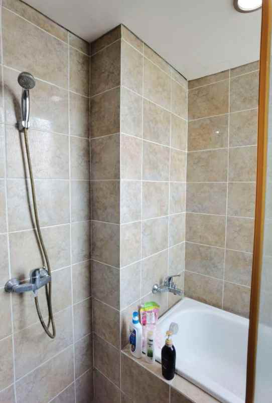 unit 3br full furnished di kemang village