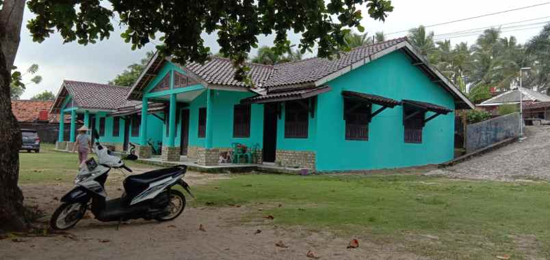 Vila Pinggir Pantai Selatan Banten