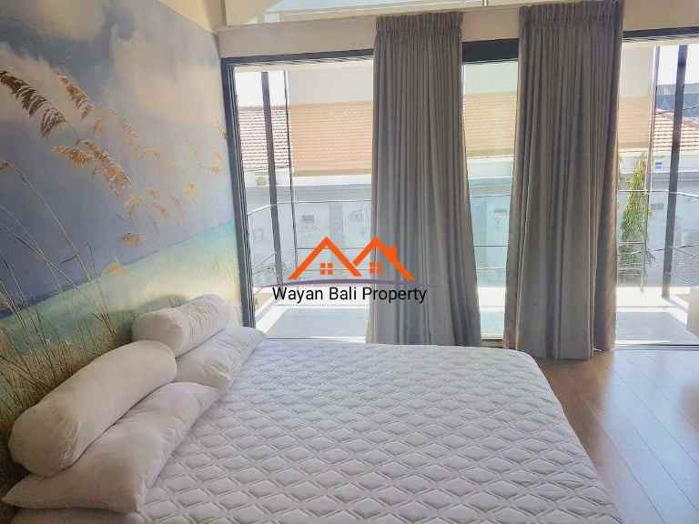 villa jalan batu belig