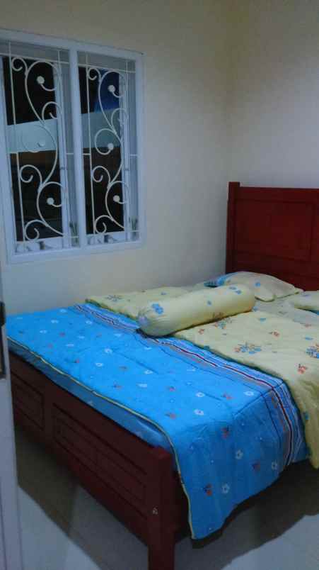 villa perum martabe regency batu row 3 mobil