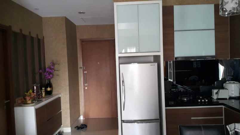 apartemen jl jend sudirman tanah