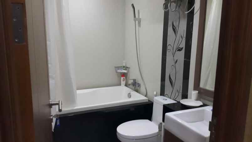 apartemen jl jend sudirman tanah