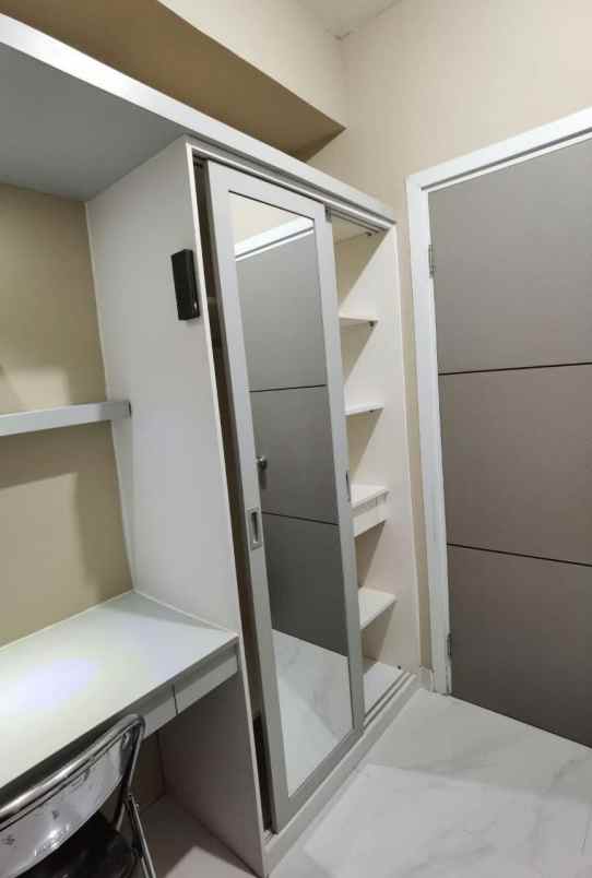 di sewa kan green pramuka city 2br siap huni