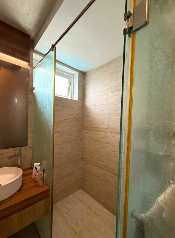 dijual apartemen cilandak