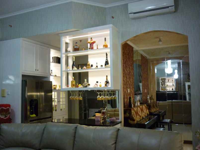 dijual apartemen garden mansion waterplace