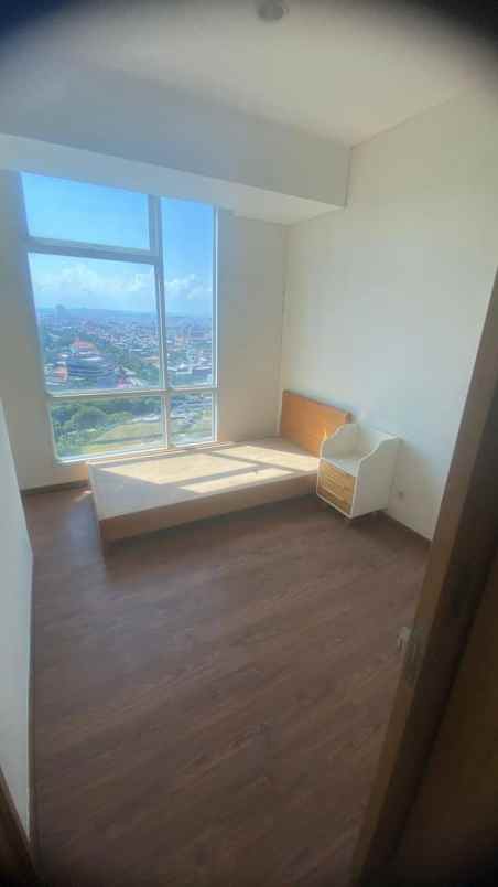 dijual apartemen grand sungkono lagoon