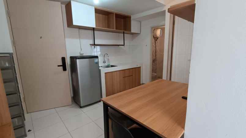 dijual apartemen tokyo riverside pik2