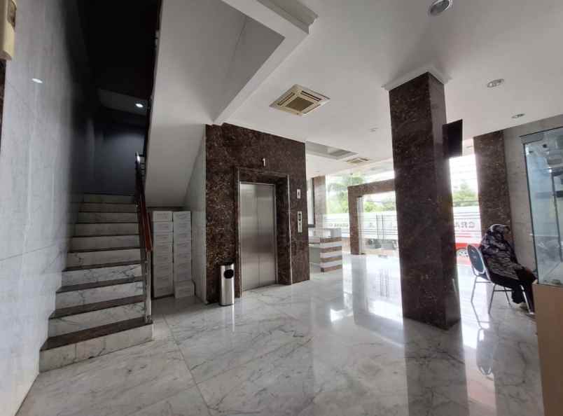 dijual cepat murah gedung di tanah tinggi kemayoran