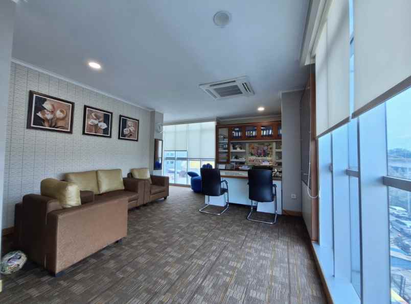 dijual cepat murah gedung di tanah tinggi kemayoran