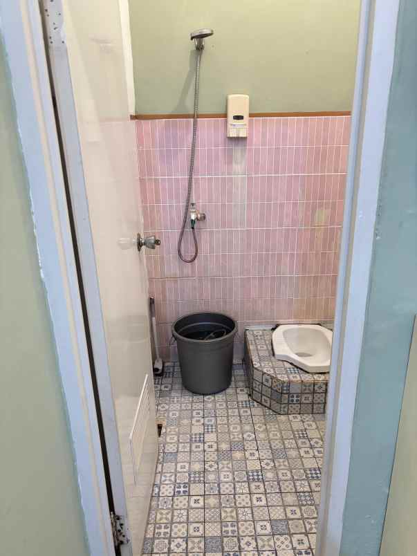 dijual cepat rumah dekat stasiun cilebut