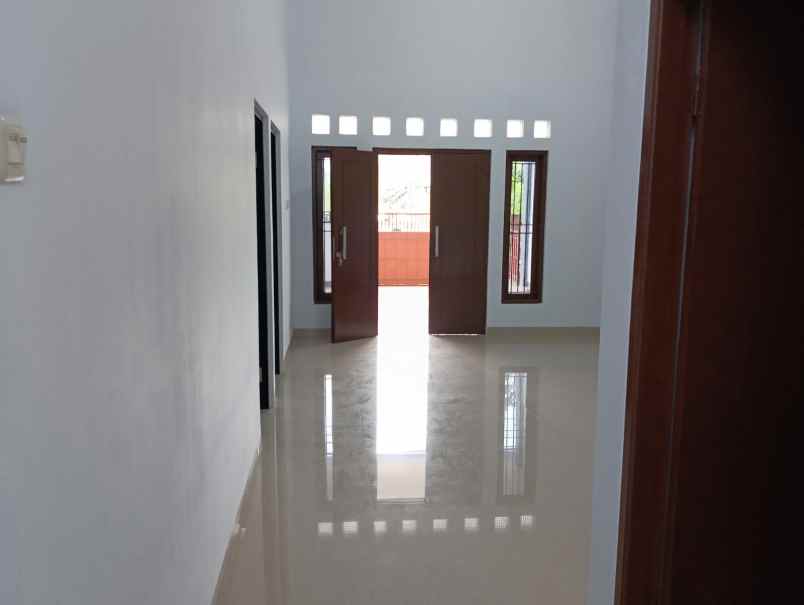 dijual cepat rumah di harapan indah bekasi