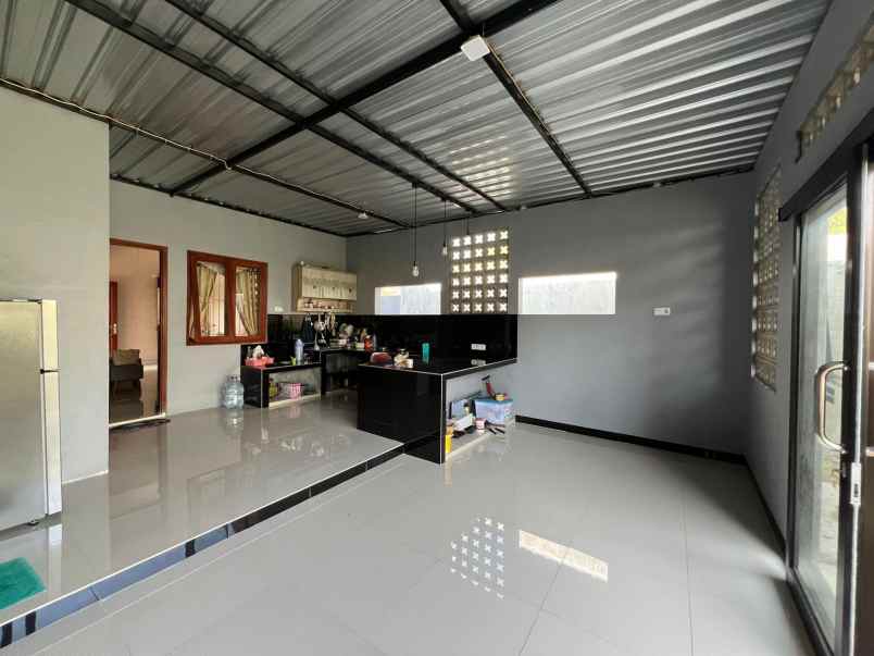 dijual cepat rumah shm