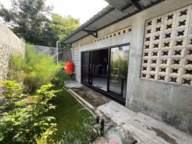dijual cepat rumah shm