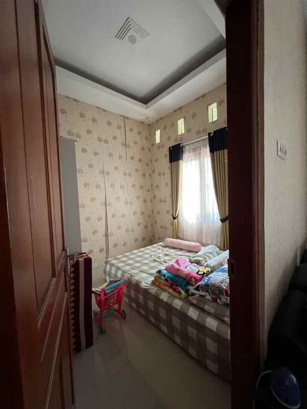 dijual cepat rumah shm