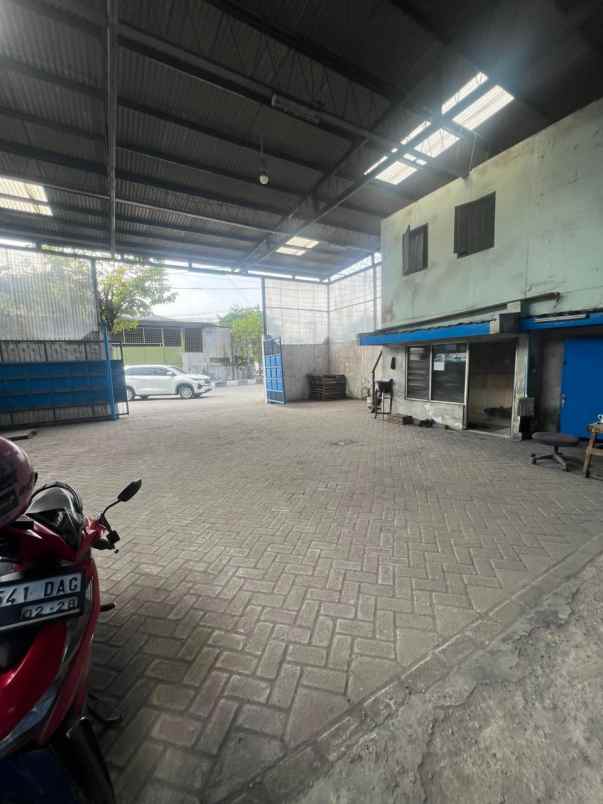 dijual gudang di margomulyo permai surabaya