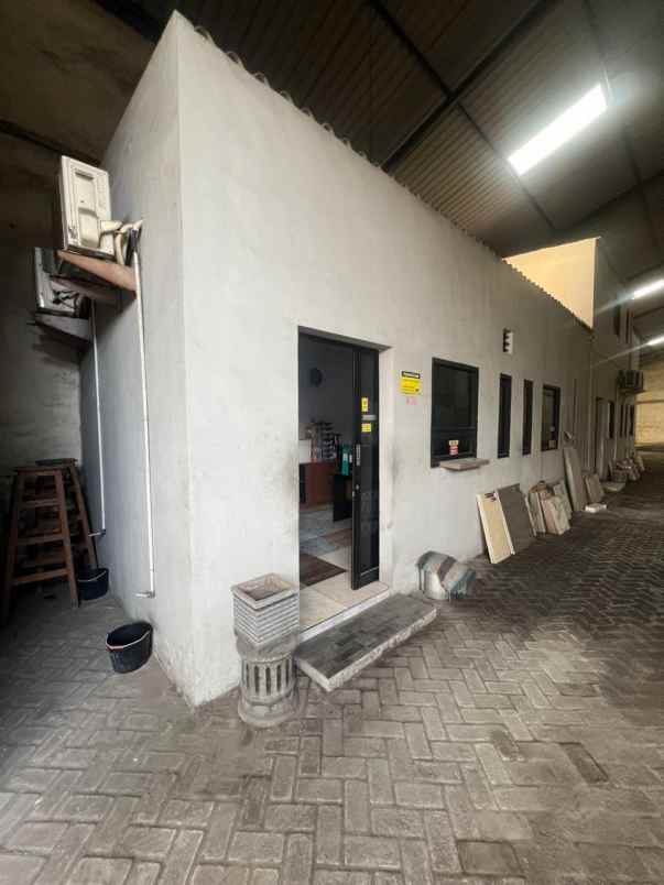 dijual gudang di margomulyo permai surabaya