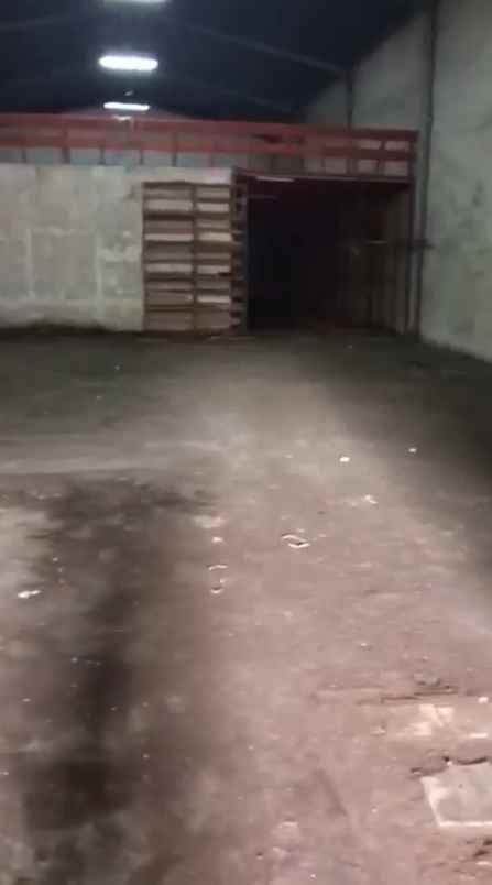 dijual gudang di margomulyo permai surabaya