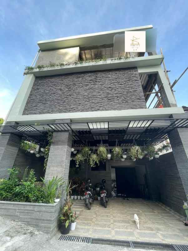 dijual kost jl tubagus ismail