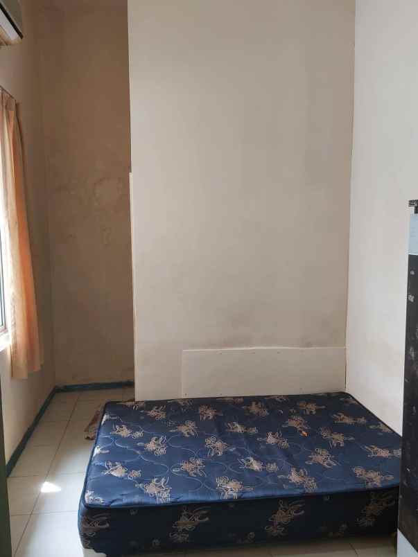 dijual kost kalibaru senen