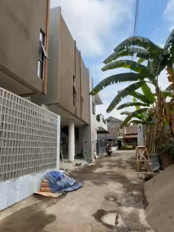 dijual kost kaliurang km 14