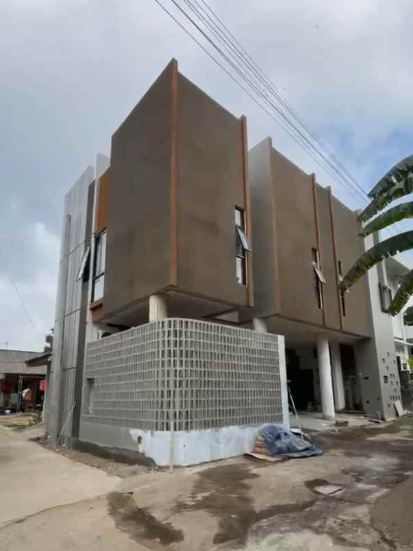 dijual kost kaliurang km 14