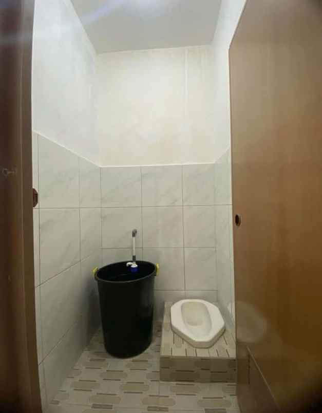 dijual kost nyengseret