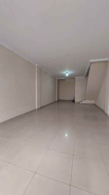 dijual murah ruko sentra niaga green lake city