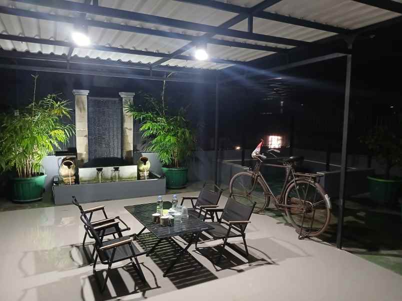 dijual resto ayam mercon ceger jakarta