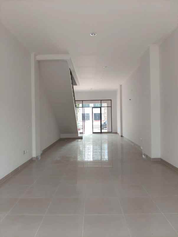 dijual ruko 2 muka sedayu city