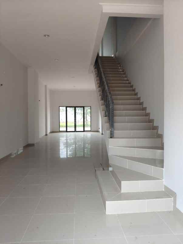 dijual ruko 2 muka sedayu city