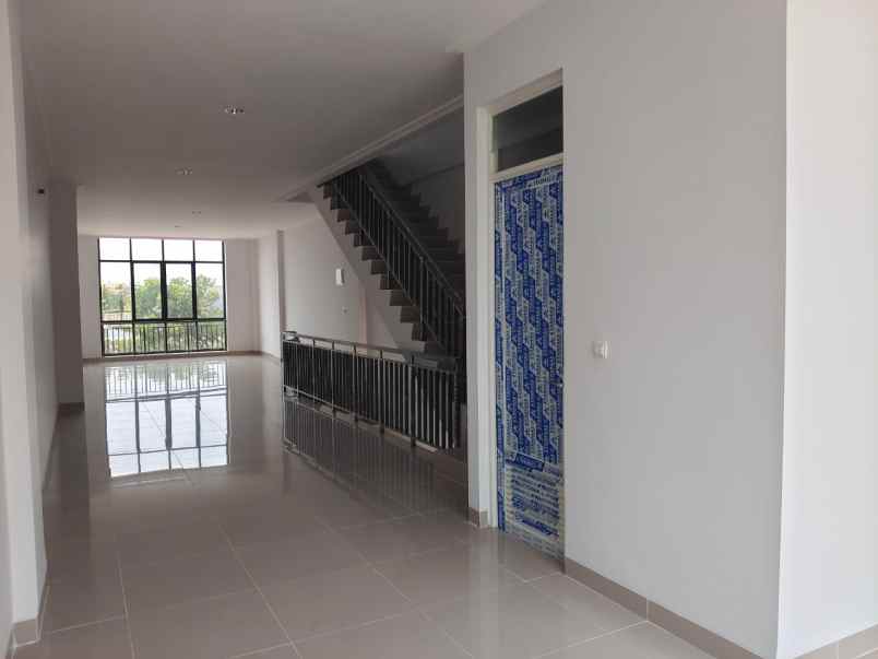 dijual ruko 2 muka sedayu city