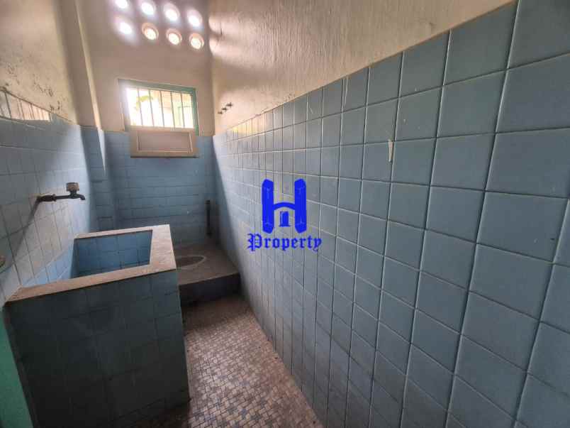 dijual ruko 4 5 tingkat di jalan pandan medan timur