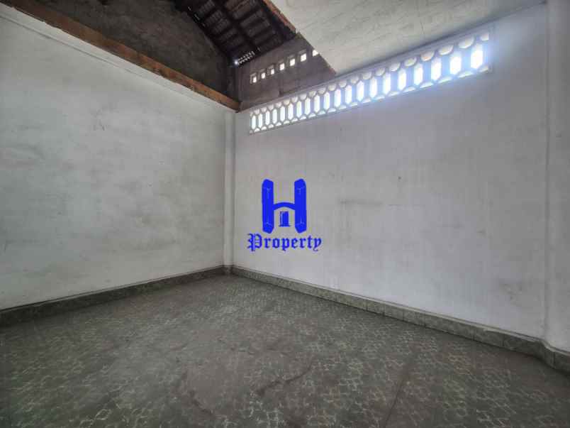 dijual ruko 4 5 tingkat di jalan pandan medan timur