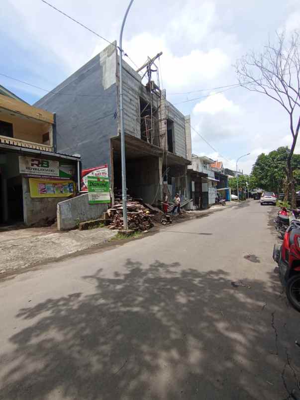 dijual ruko gudang kantor gunung anyar