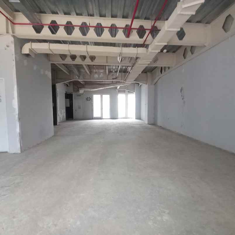 dijual ruko gudang kantor jalan jendral sudirman