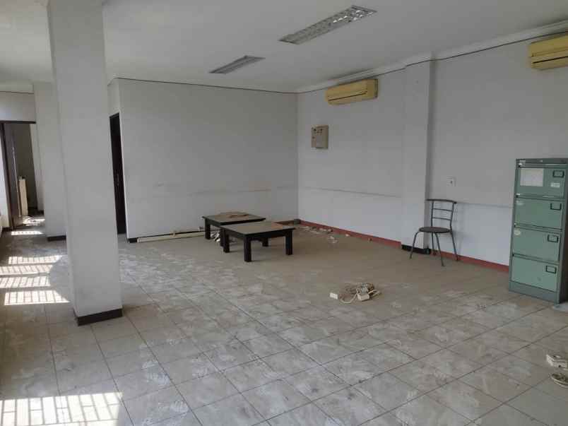 dijual ruko gudang kantor jemursari