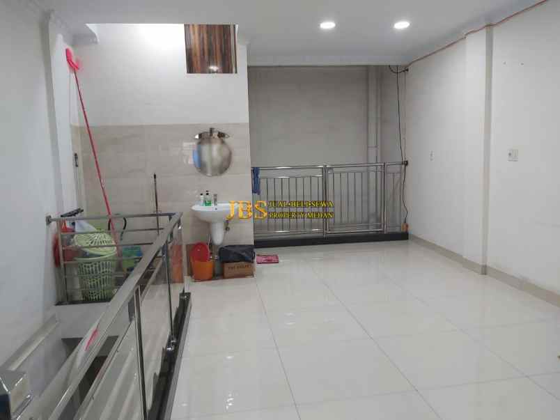 dijual ruko gudang kantor komplek cemara asri jalan