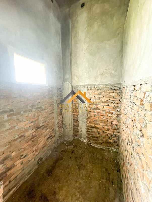 dijual ruko gudang kantor komplek metro city jalan