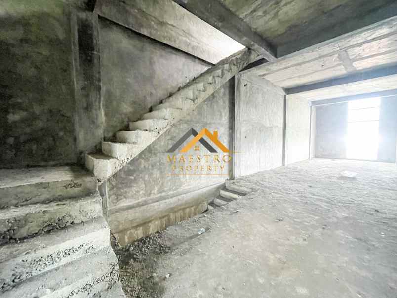 dijual ruko gudang kantor komplek metro city jalan