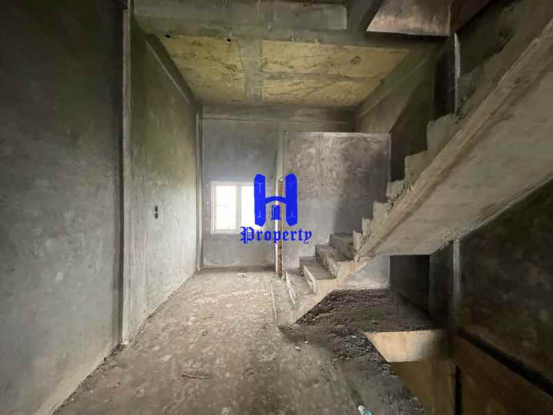 dijual ruko gudang kantor komplek metro city jalan