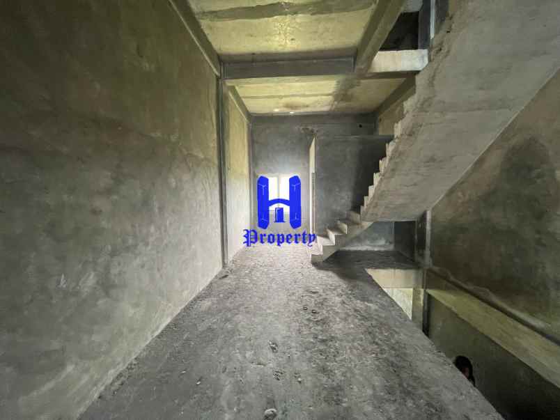 dijual ruko gudang kantor komplek metro city jalan