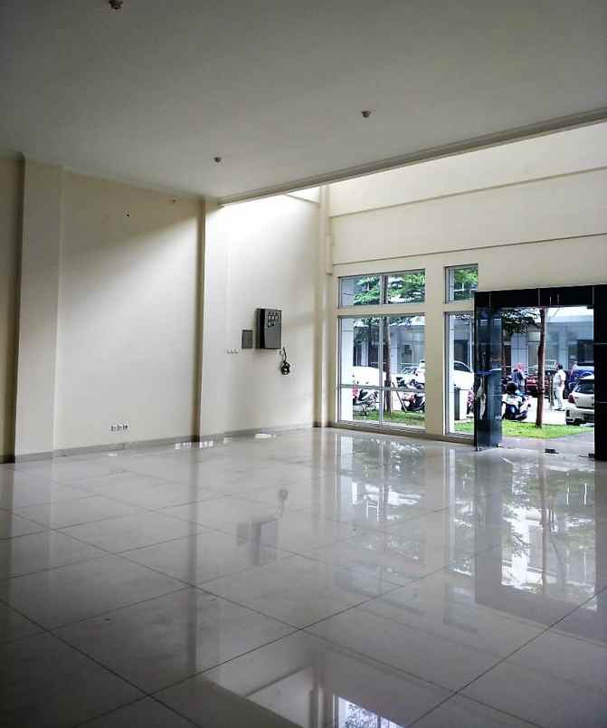 dijual ruko gudang kantor mega office park harapan