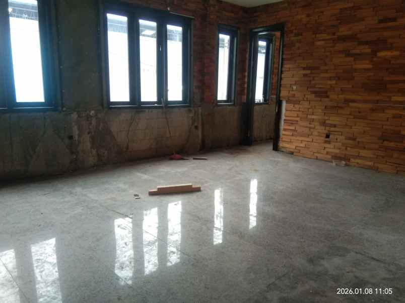 dijual ruko gudang kantor pergudangan industri surya