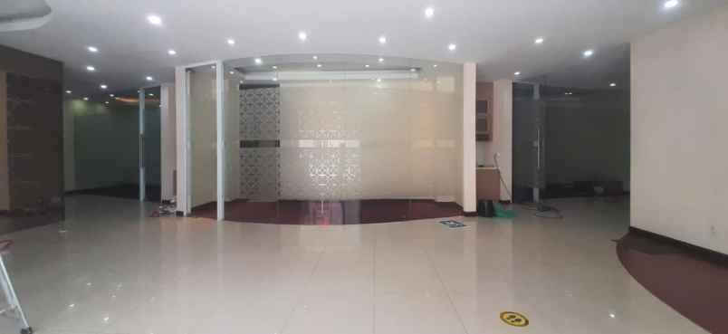 dijual ruko gudang kantor wolter mongsidi 77