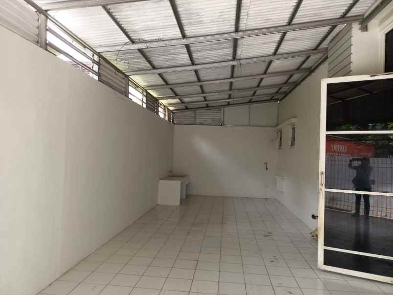 dijual ruko rapih dn siap pakai