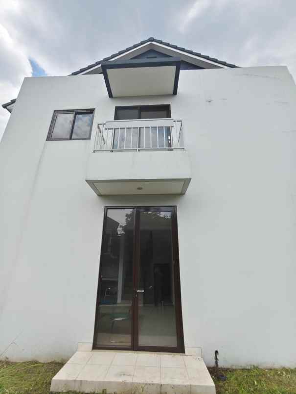 dijual rumah antapani bandung