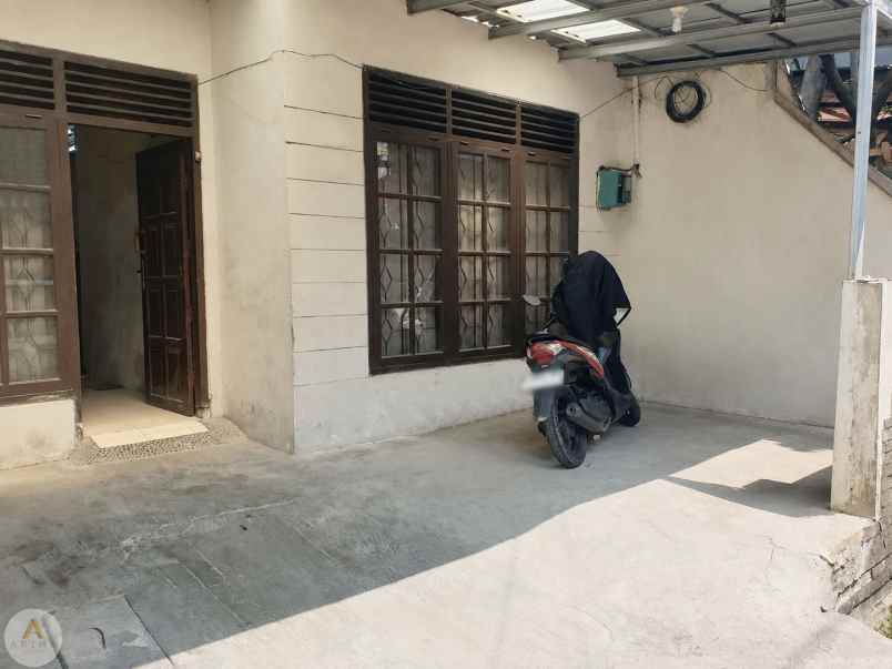 dijual rumah antapani dekat pusat kuliner