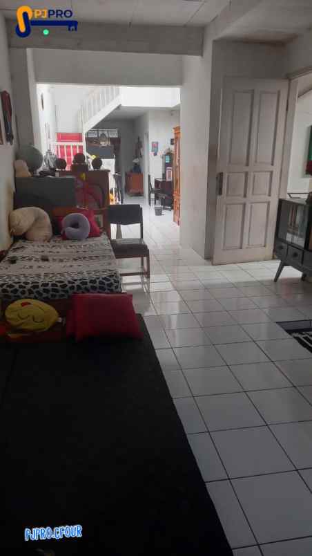 dijual rumah bagus hadap barat di margaasih bandung