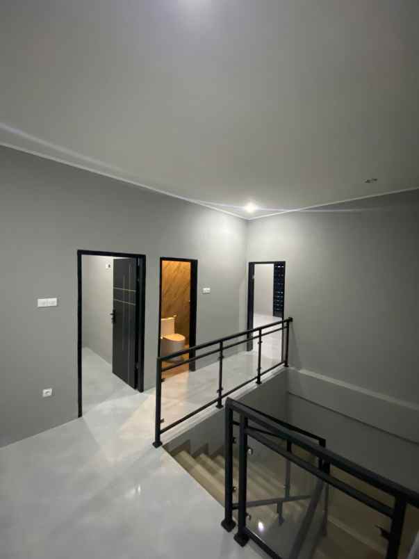 dijual rumah baru tki 2